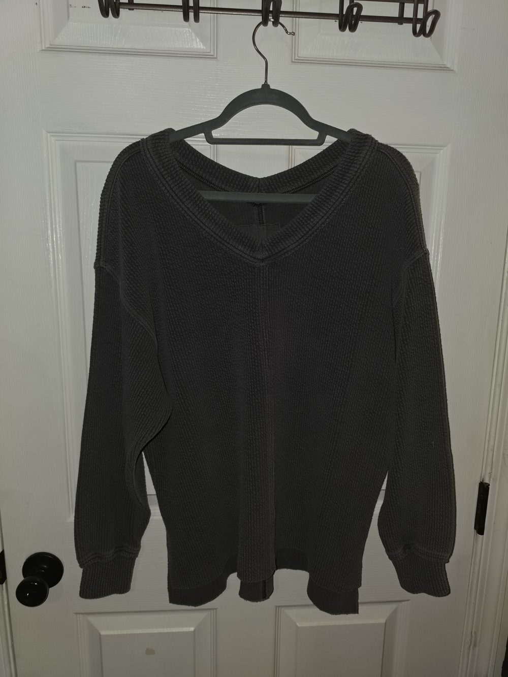 aerie Women's V-Neck Waffle Knit Sweater in Charcoal Gray